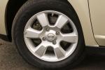 Nissan Tiida Sedan 2005 года